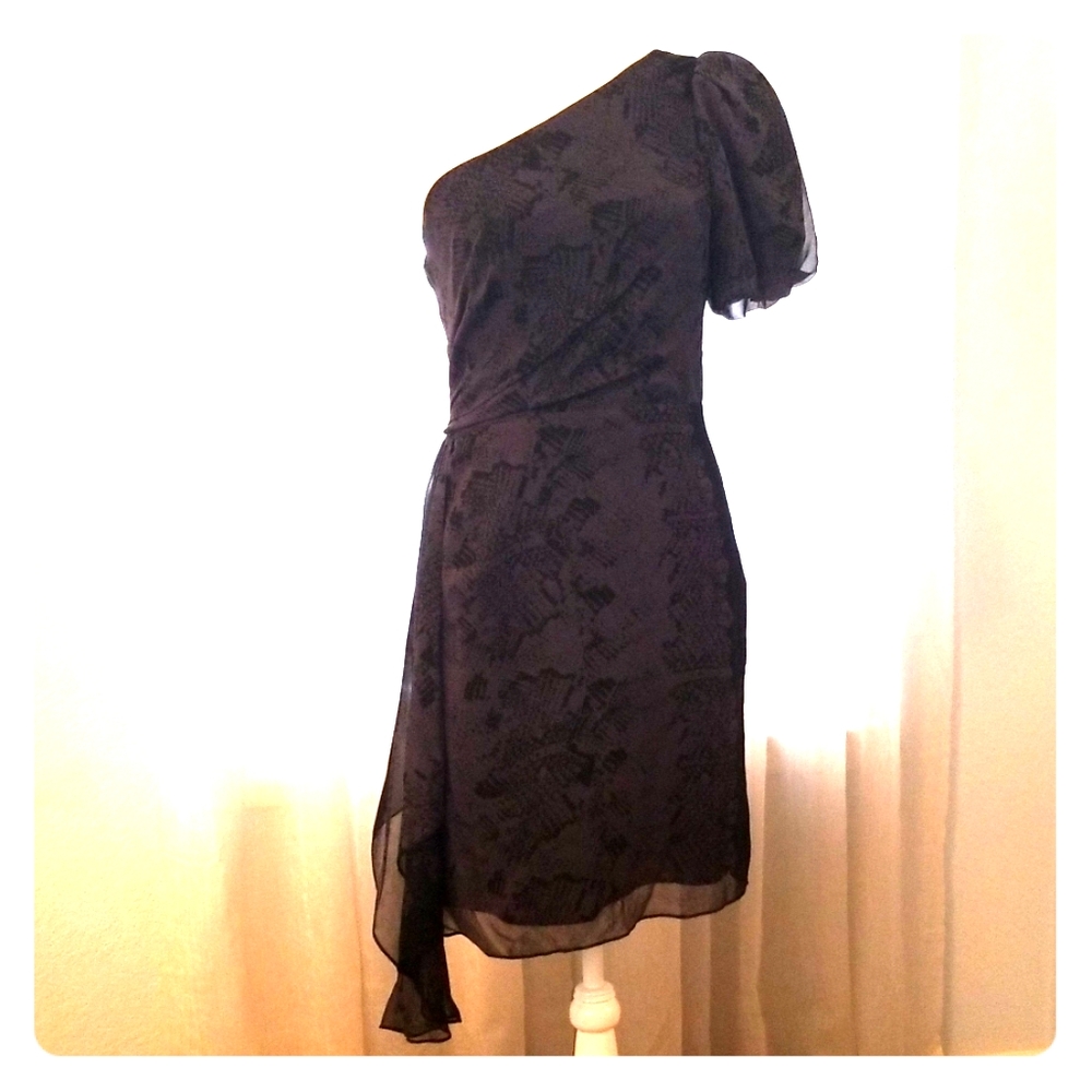 One-shoulder Cocktail Dress